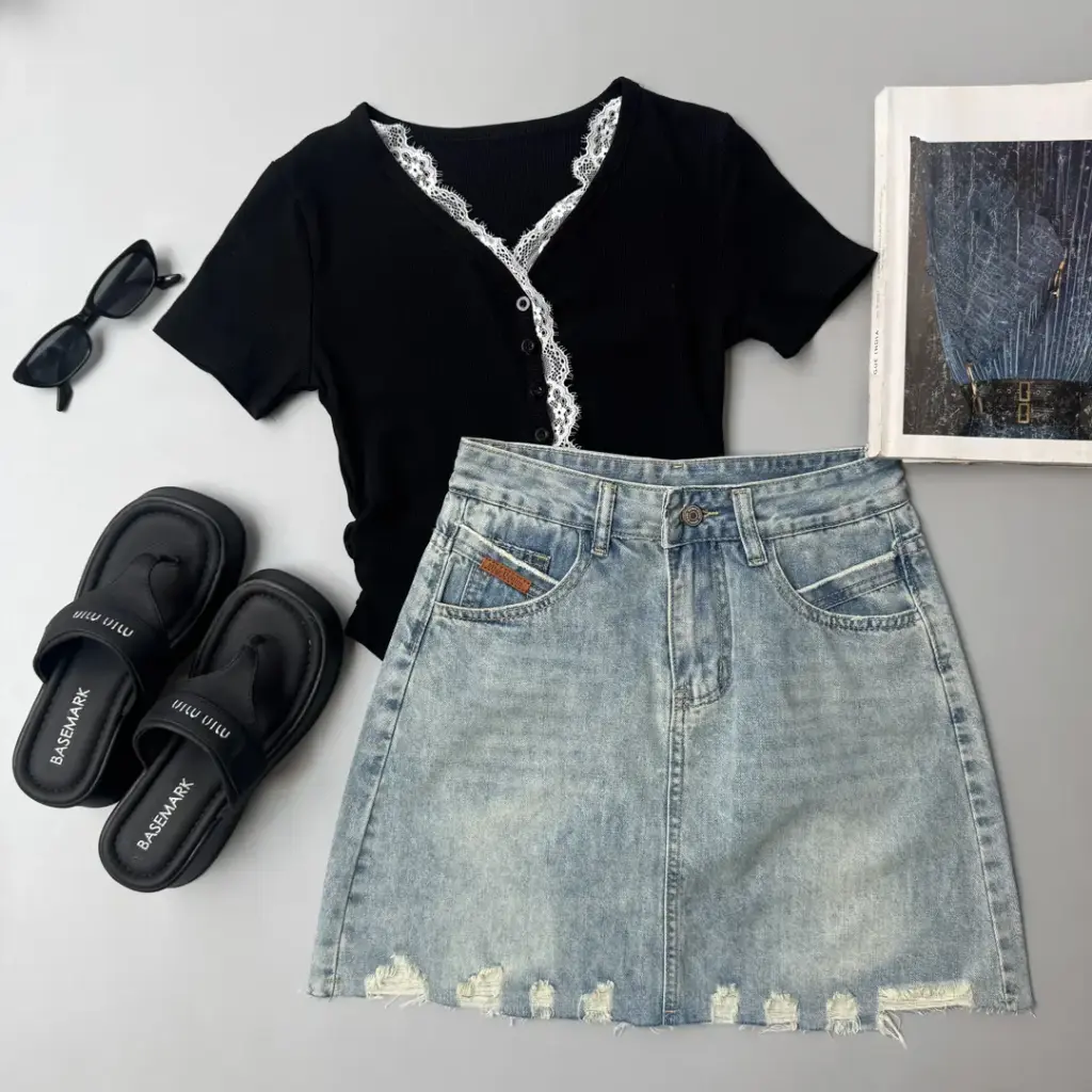 1.3697 8050 SKIRT (S)