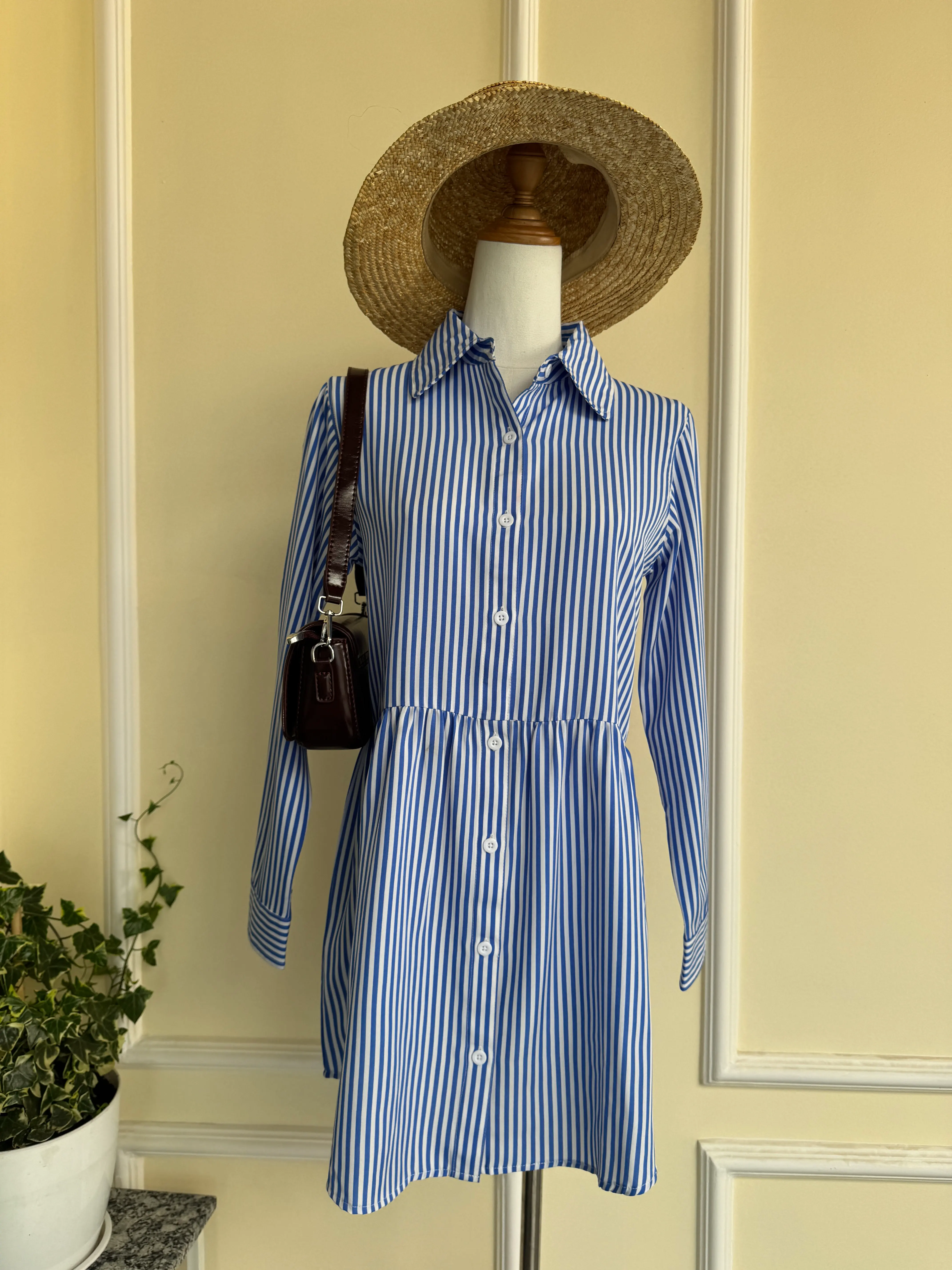 HB SS25-51 Oxford Full Sleeve Tops