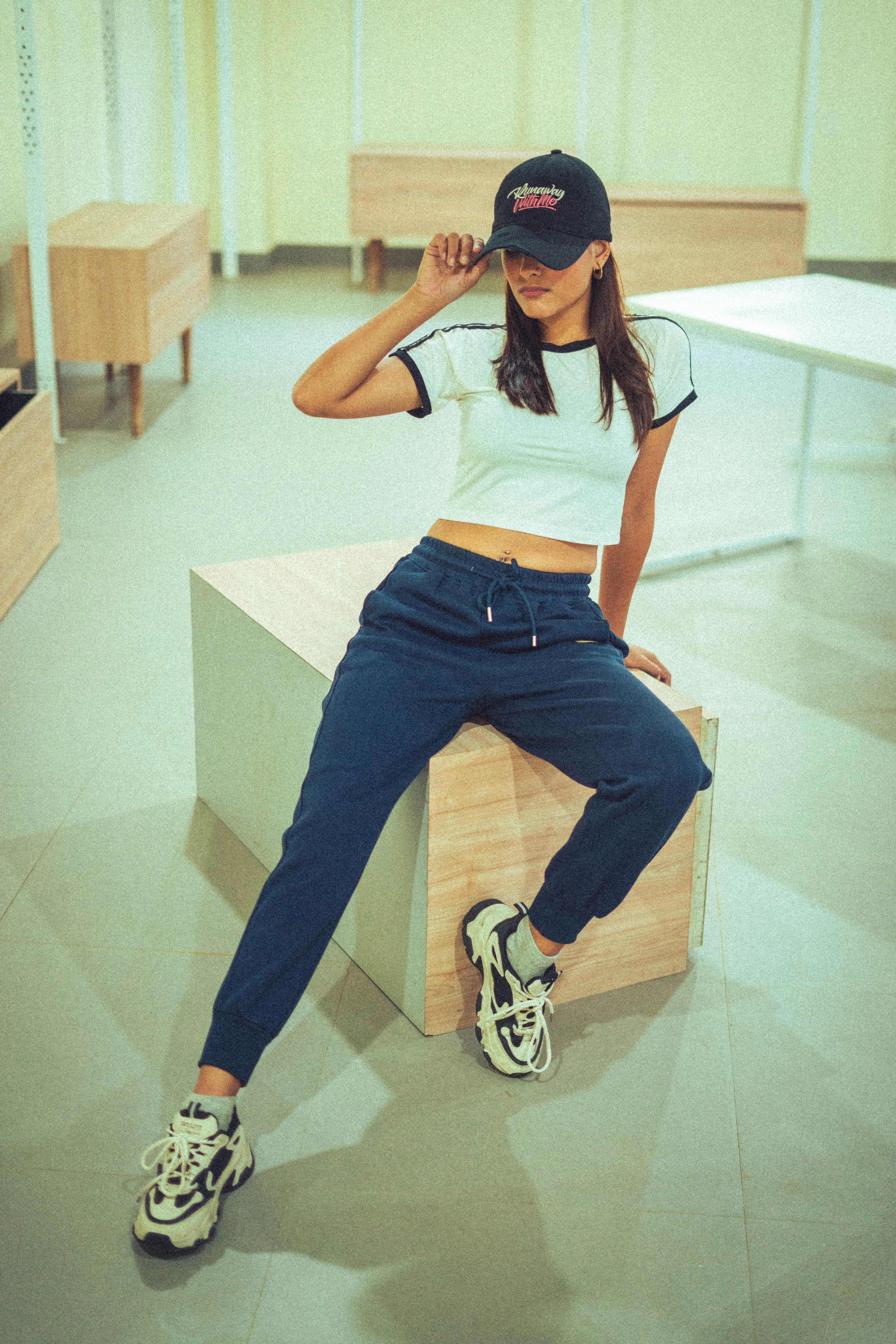 NOCODE LADIES JOGGERS