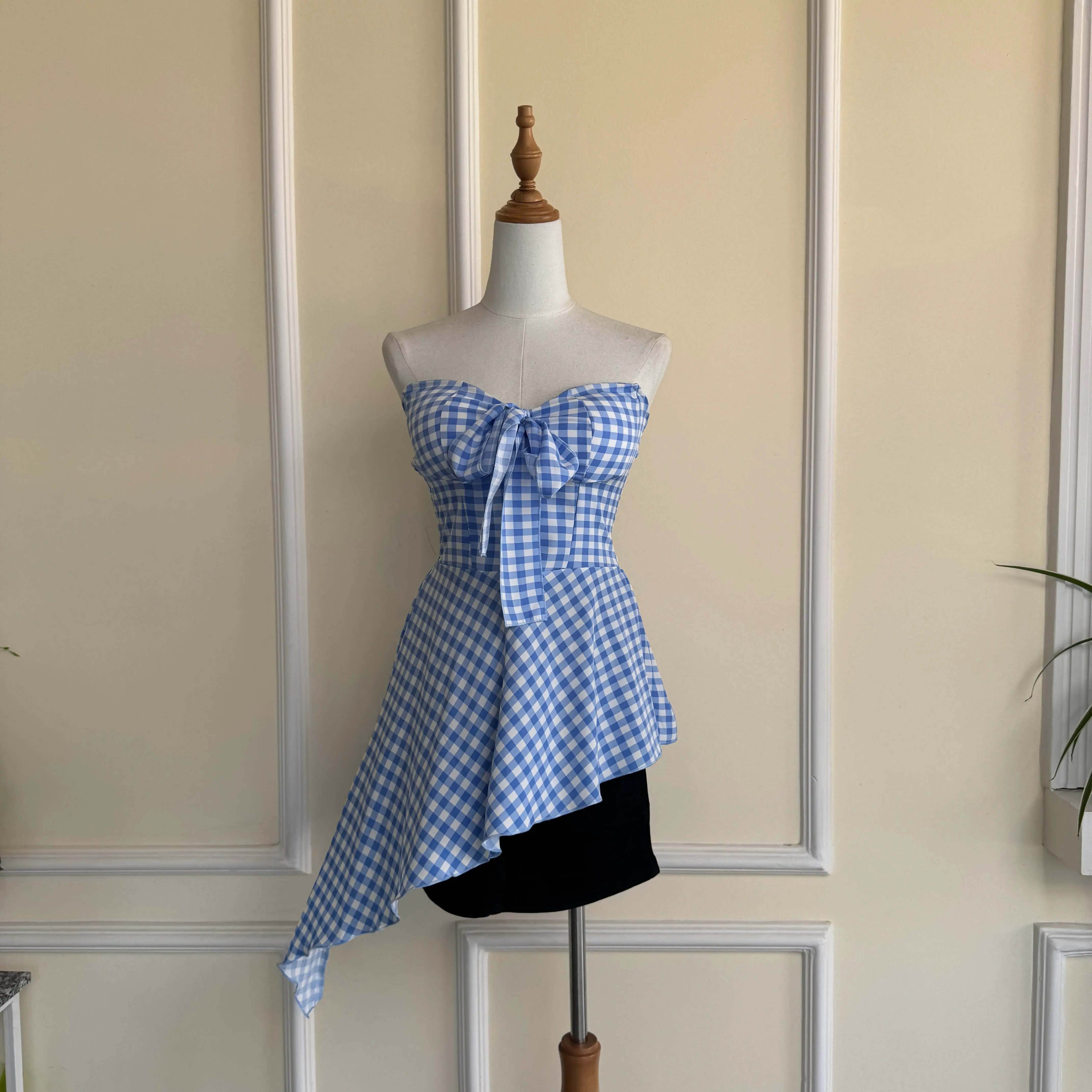 BMKS SS25-07 FLOUNCY CHECKERED TOP