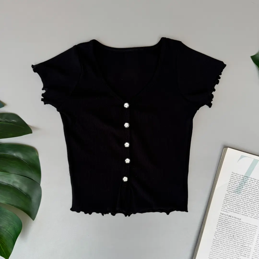 BMO SS25-29 RIBBED CROP CARDIGAN