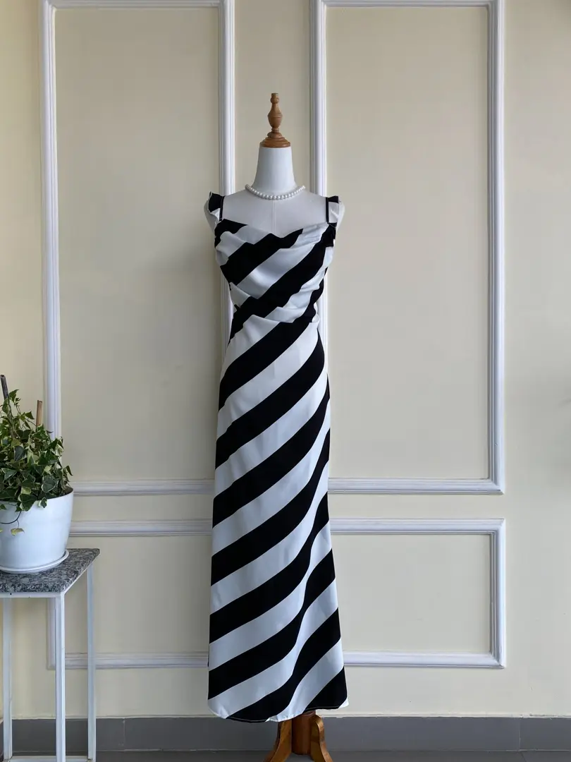 HB SS25-152 COWL NECK FRILL DRESS 