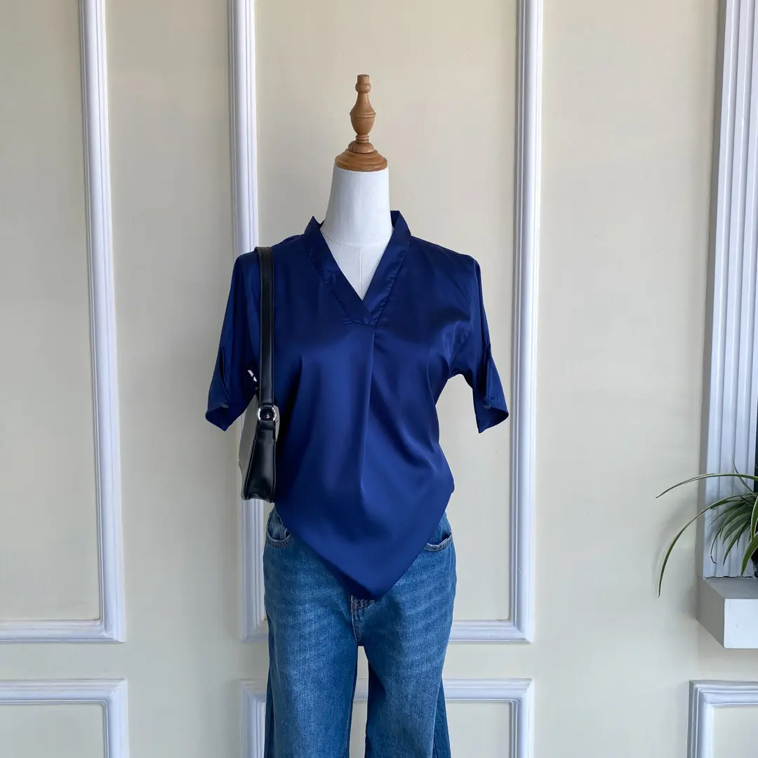 HB SS25-126 SATIN TOP