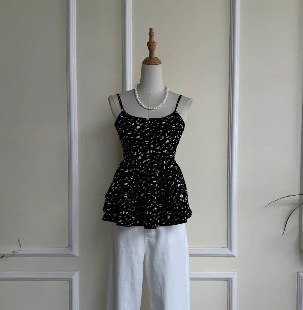 HB SS25-179 PRINTED TIERED RUFFLE TOP