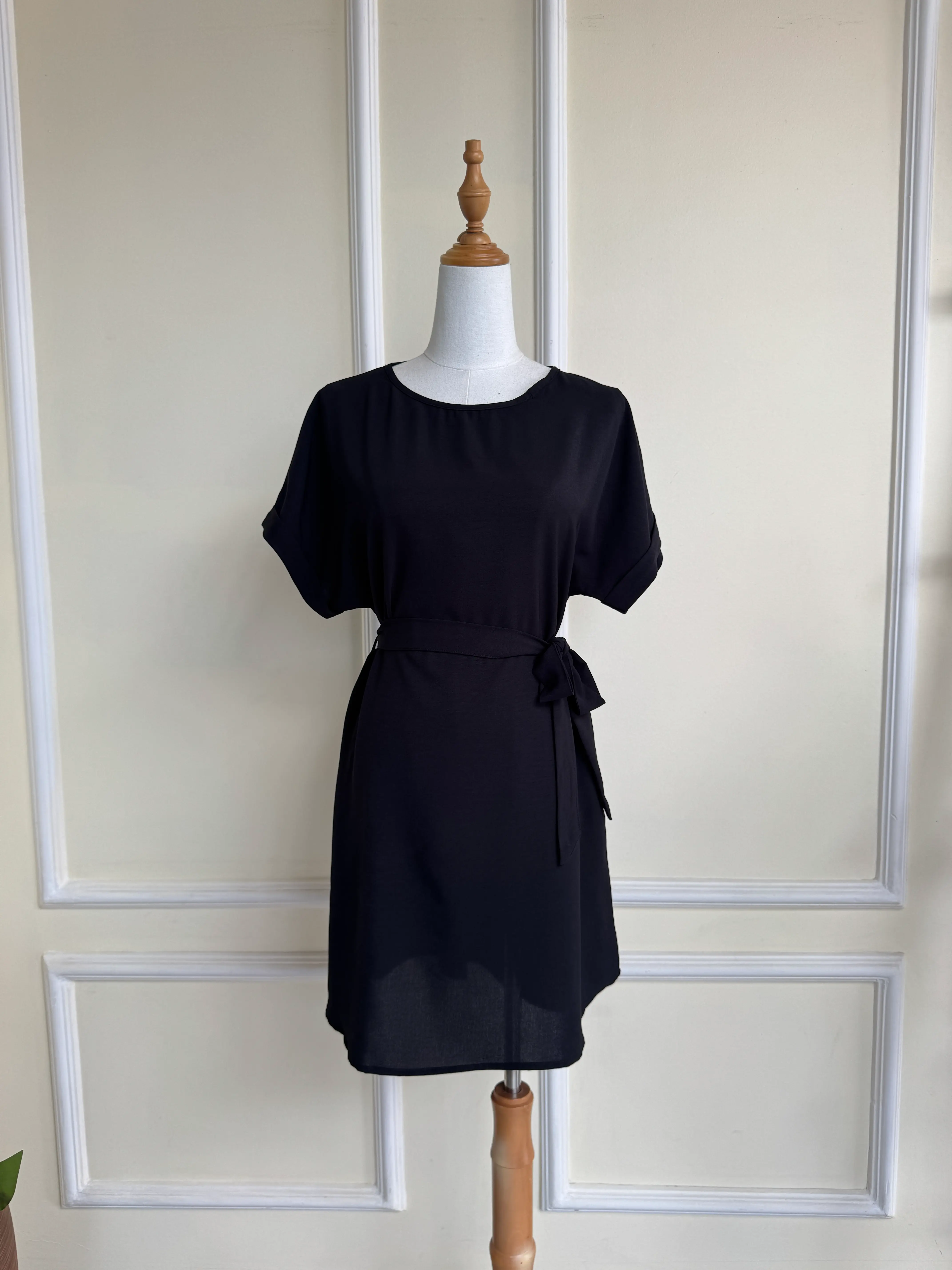 HB SS25-358 SOLID WAIST BELT DRESS