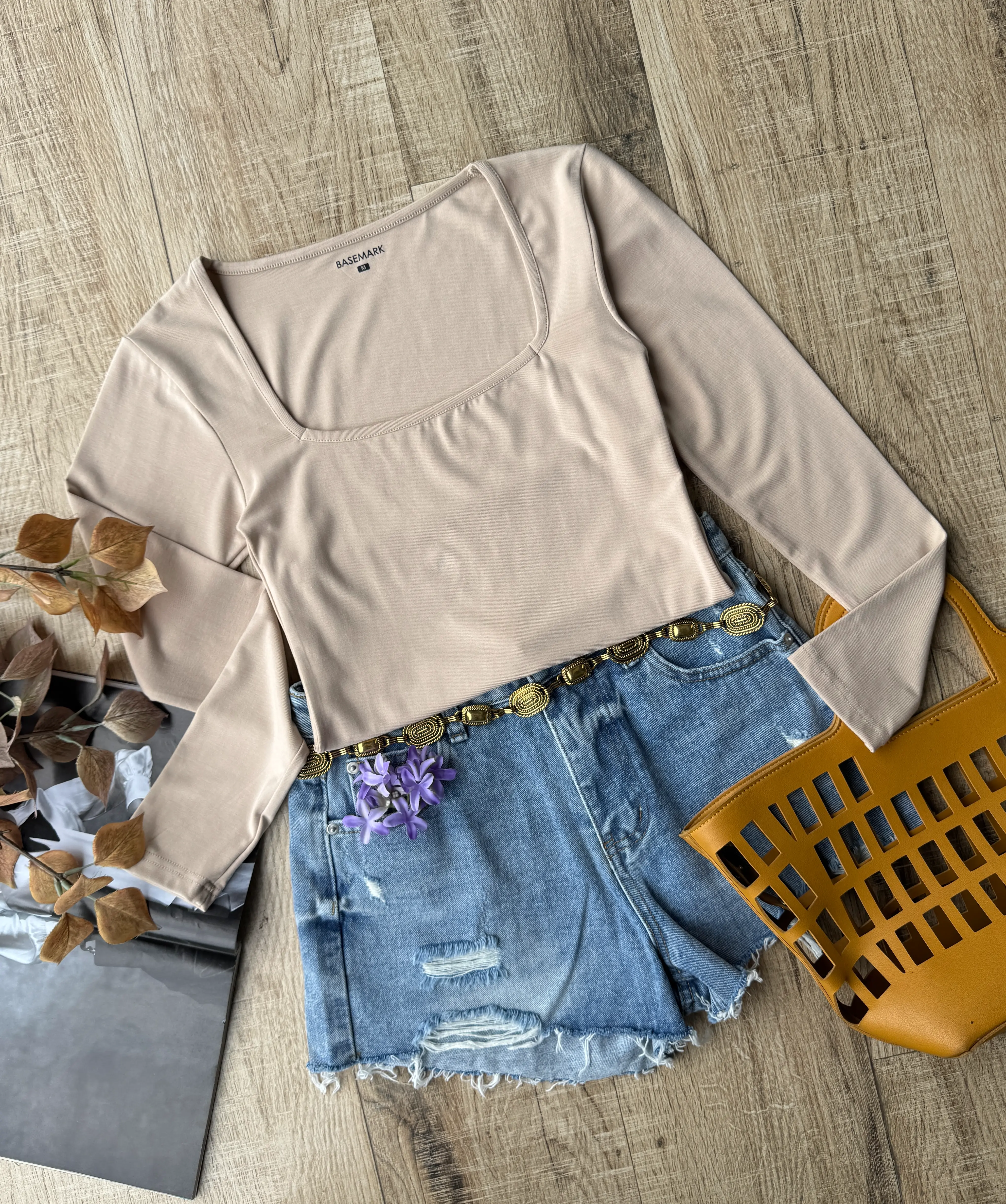 HB SS25-371 SQUARE NECK TEE