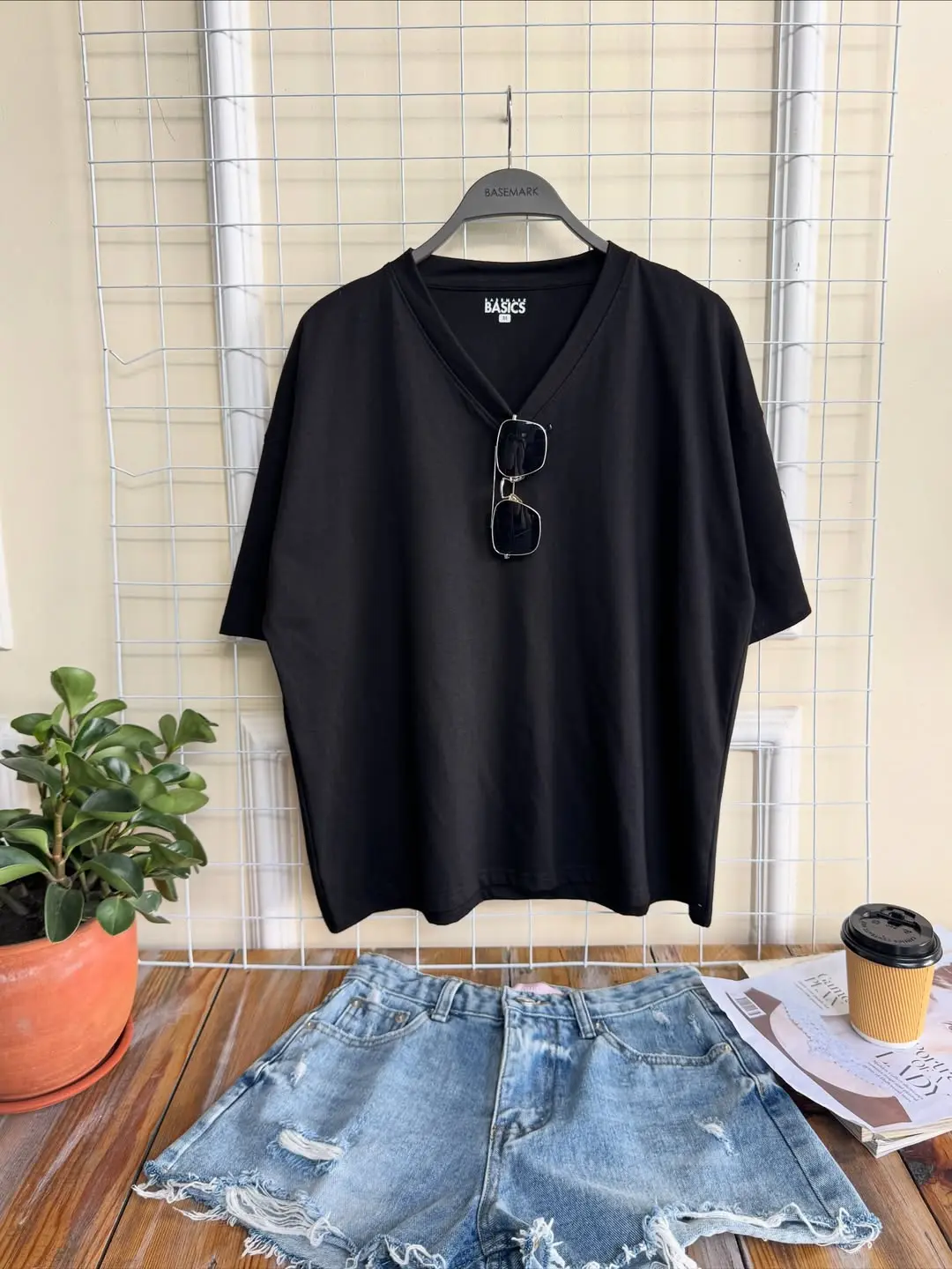 HB SS25-355 V NECK KIMONO TEE
