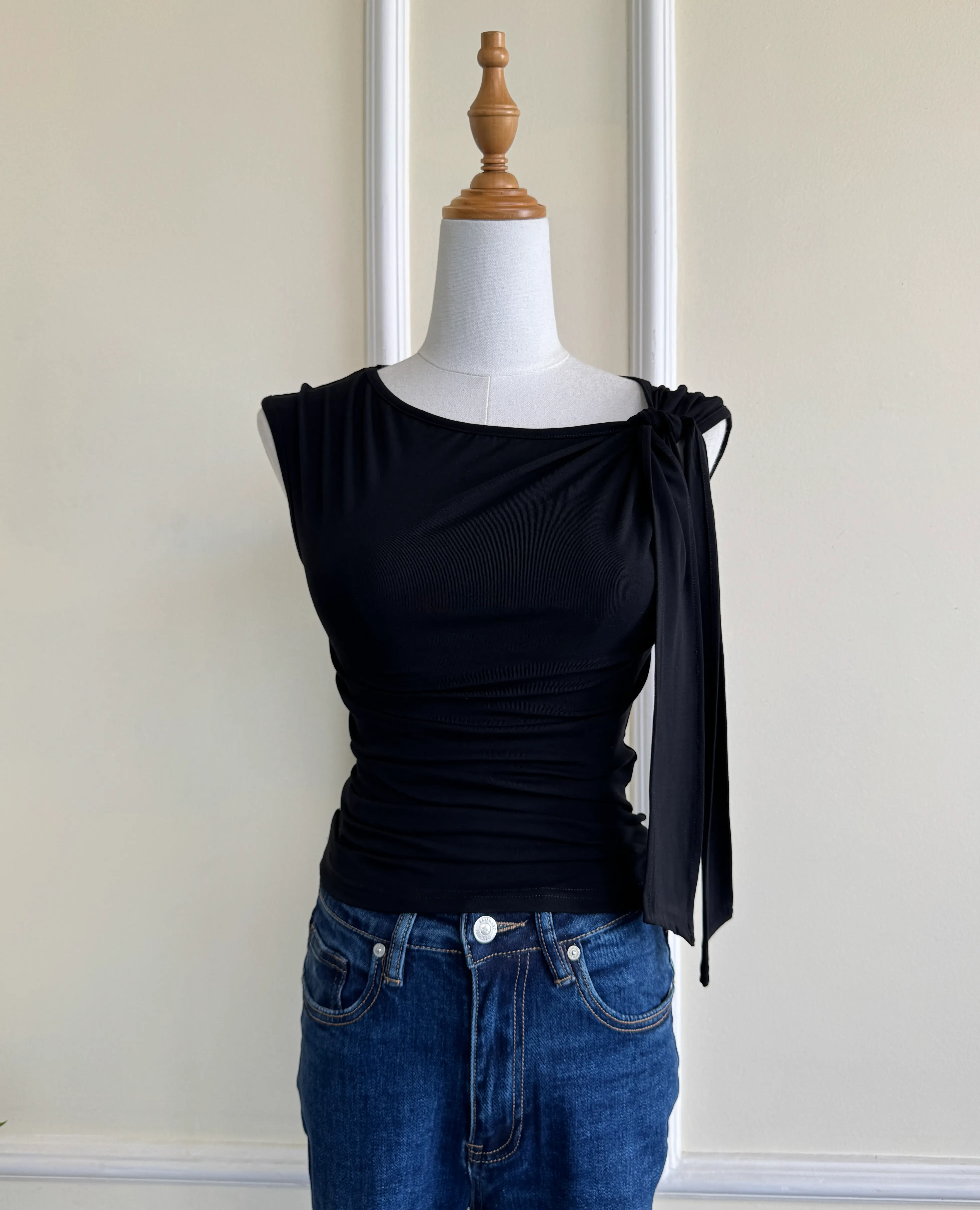 HB SS25-376 SIDE KNOT TOP