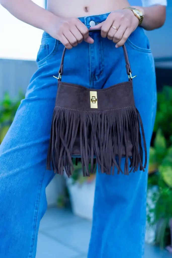 TF3351 HAND BAG