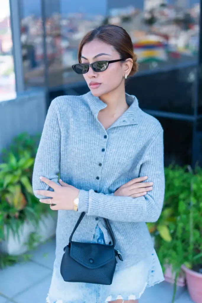891 SWEATER