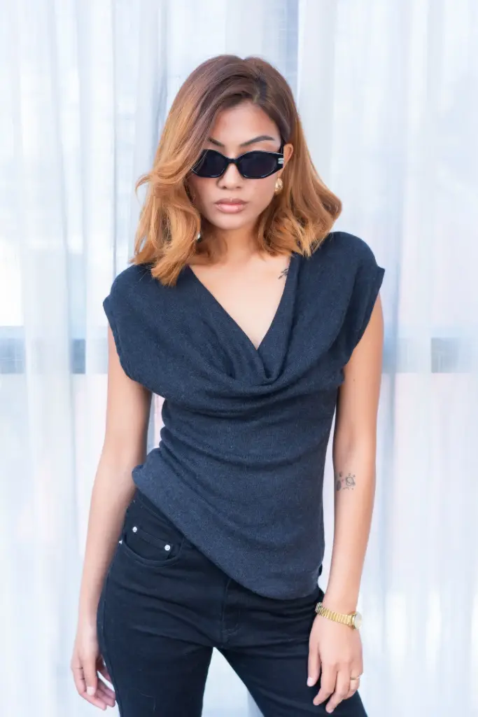 H064 SLEEVELESS TEE