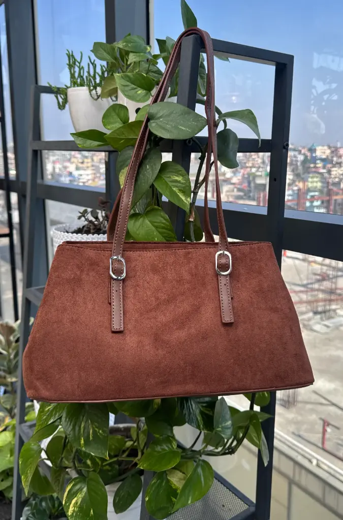 TF90137 HAND BAG
