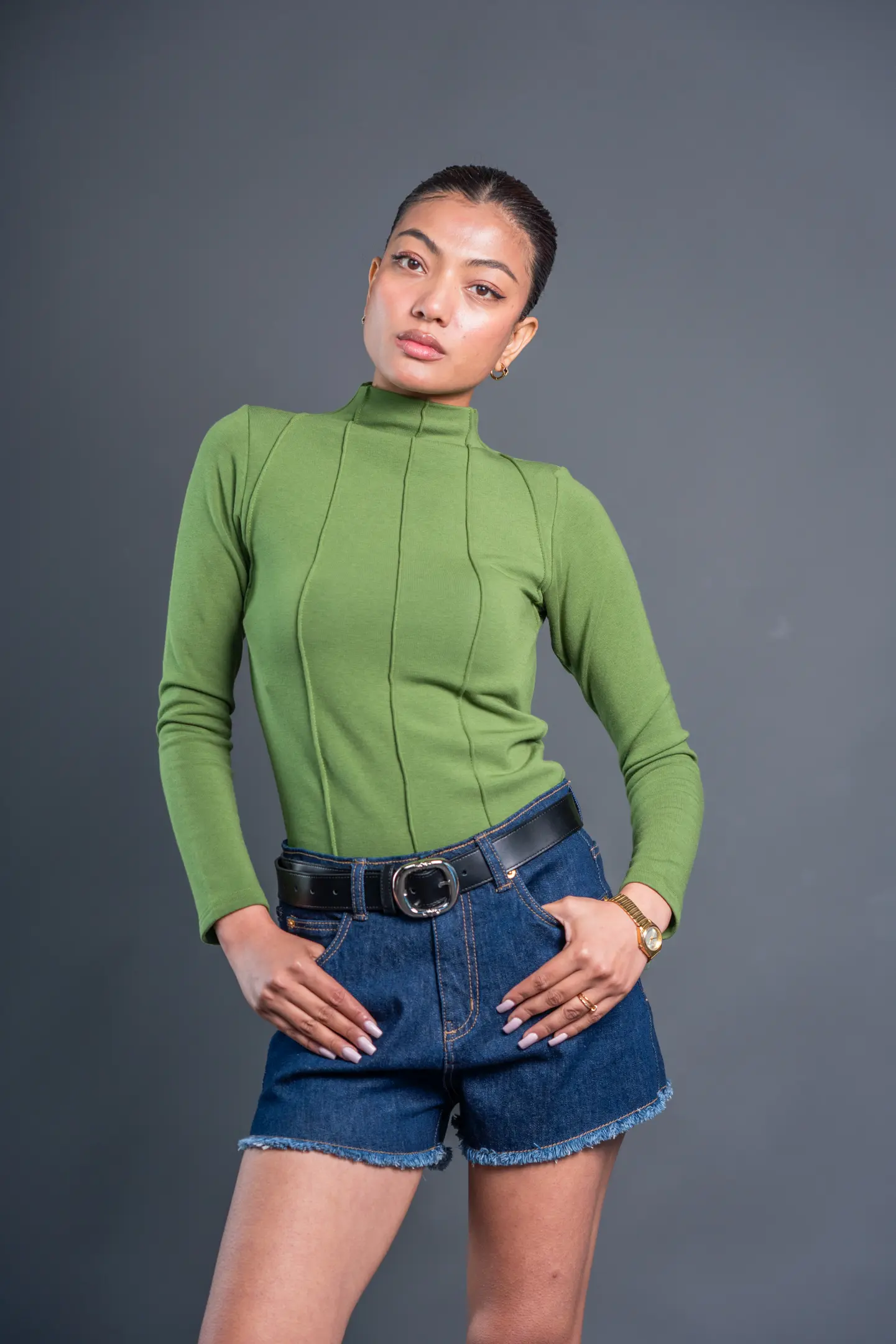 HB AW25-62 PANEL T-NECK TOP 