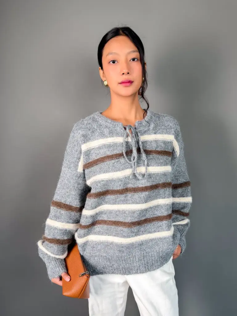 3.53164 6959 LADIES SWEATER (GREY)