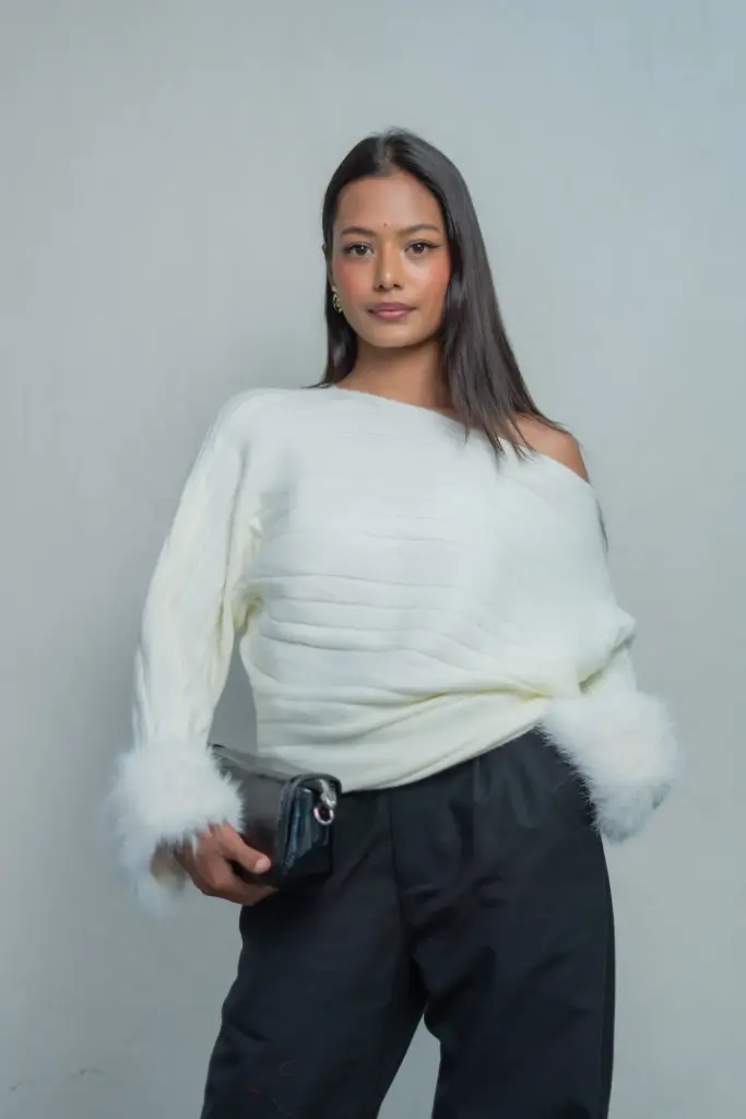 2818 LADIES SWEATER