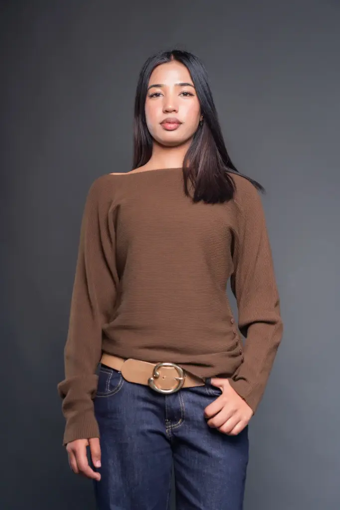 182 LADIES SWEATER