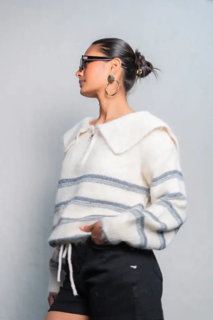 6978 LADIES SWEATER
