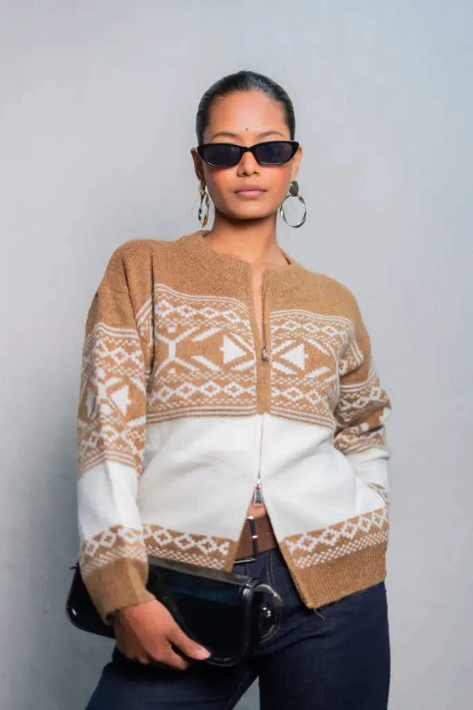 3.57570 705 LADIES SWEATER (BROWN)