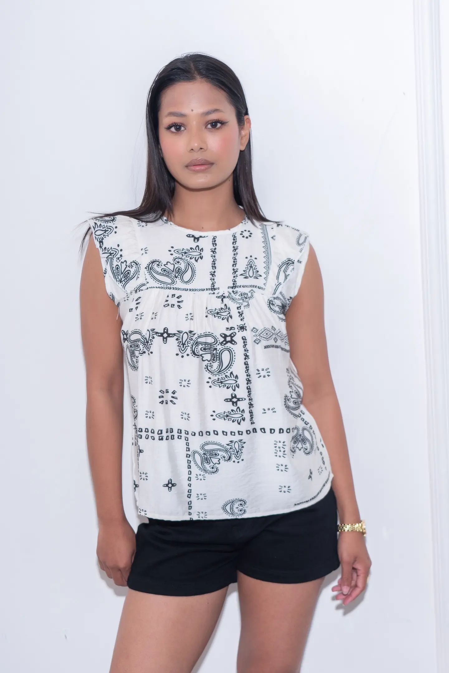 HB SS26-82 RUFFLE TOP