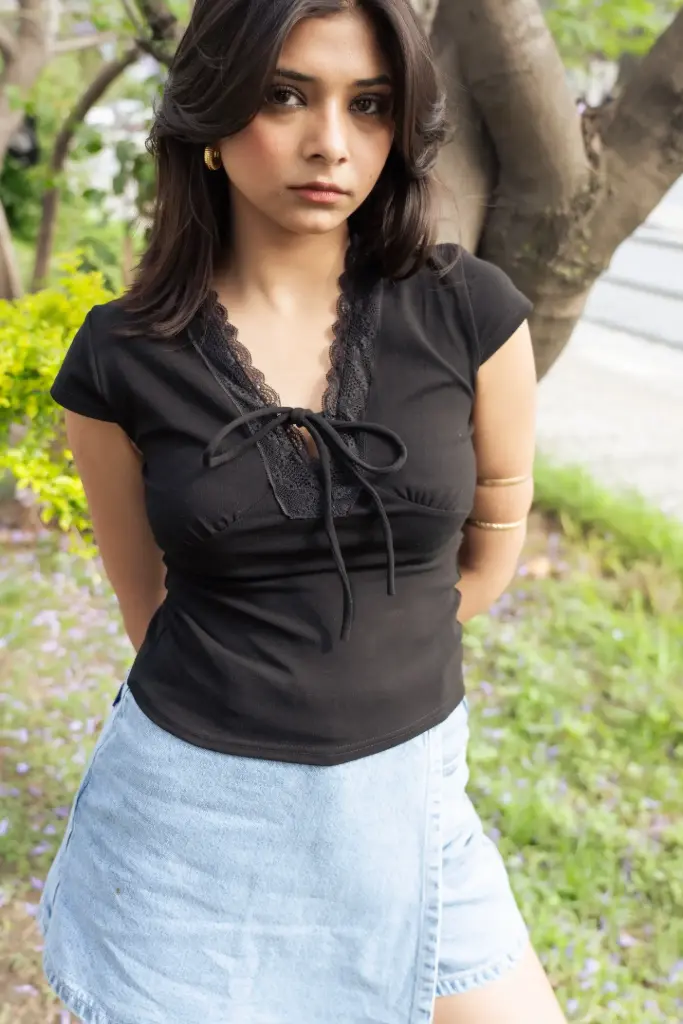 3.71166 6725 HALF TEES (BLACK)