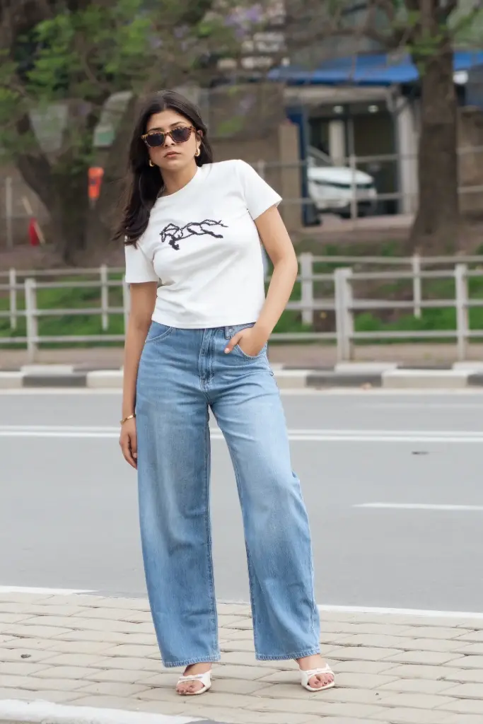 3.71338 819 HALF TEES (WHITE)