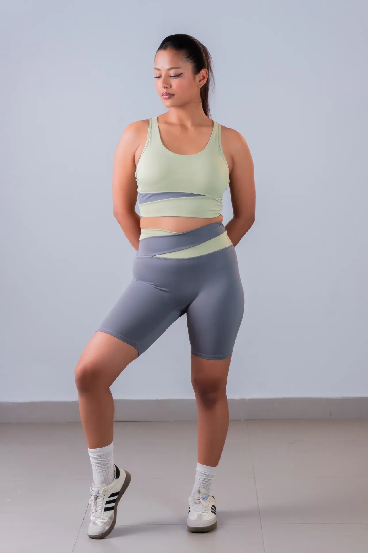 JYMN004 SHORTS BRA SET