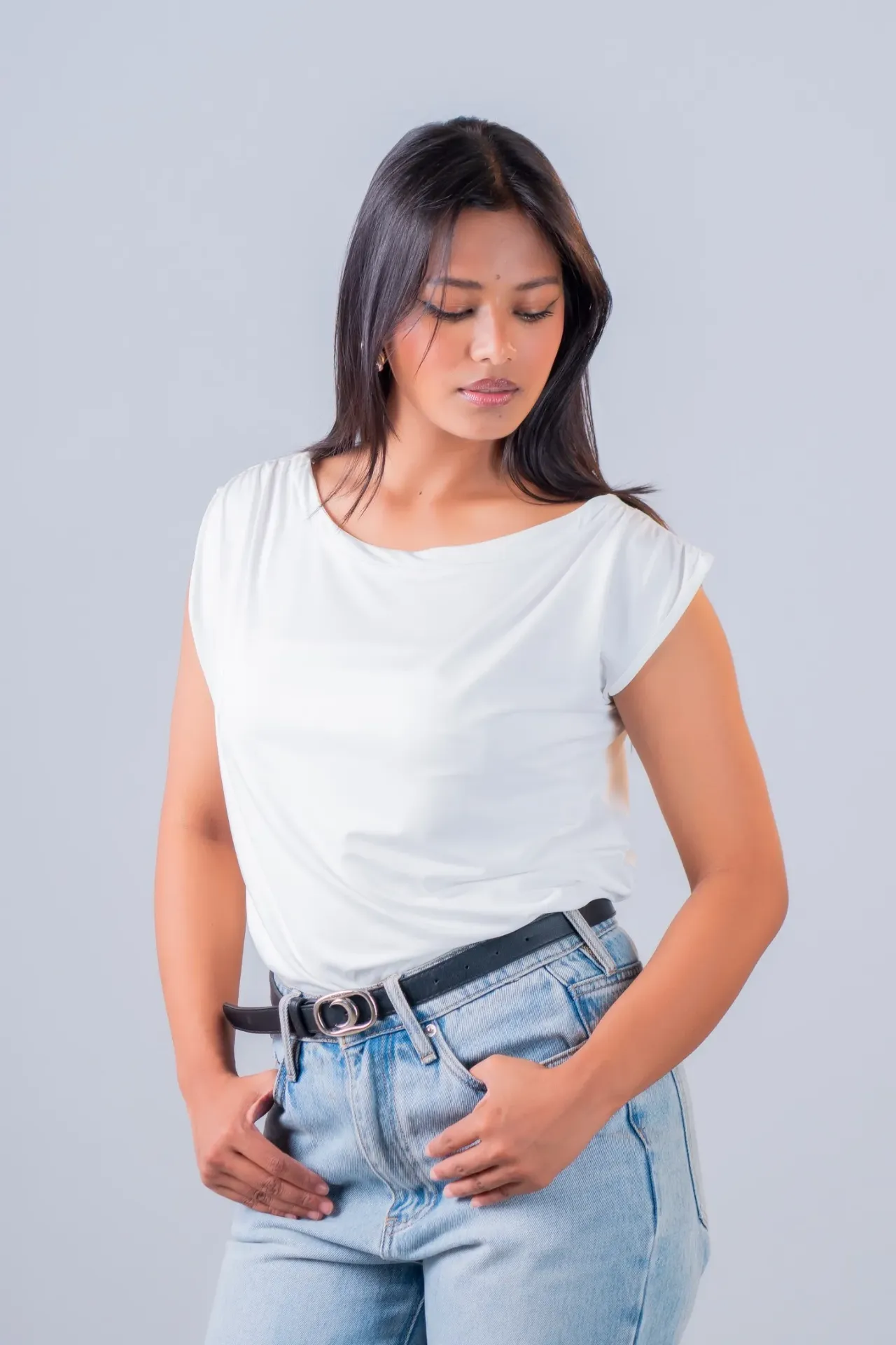 3.96870 HB SS26-134 ASSYMMETRIC TOP (WHITE, S)
