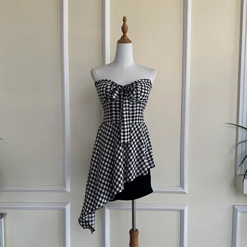 BMKS SS25-07 FLOUNCY CHECKERED TOP