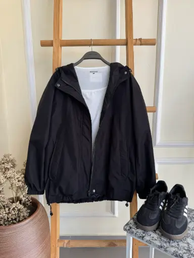 BM-BL25-05 WINDCHEATER