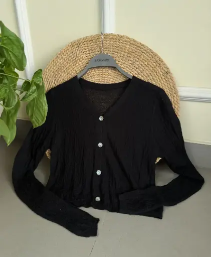 369 KNITTED BUTTON OUTER