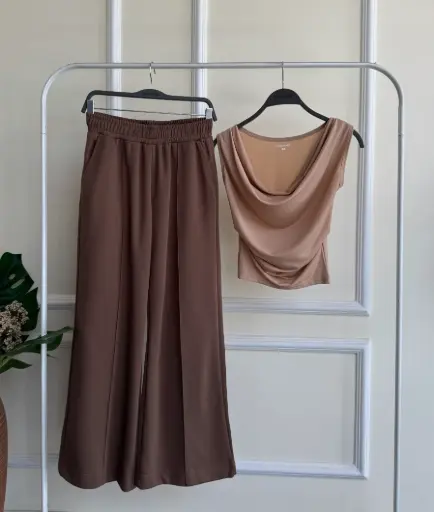 BMKS SS25-33 SOLID WIDE LEG TROUSER