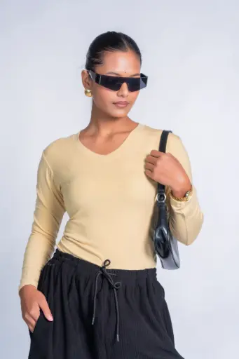 HB SS25-370 V NECK FULL SLEEVE TEE