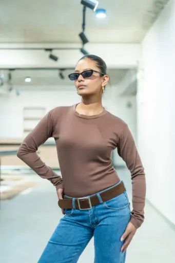 HB SS25-447 ROUND NECK FULL SLEEVE TEE