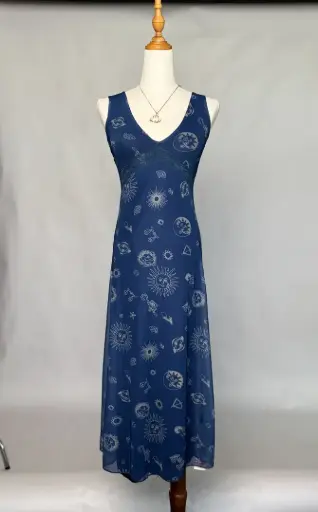 1.0581 1169-1 LADIES DRESS